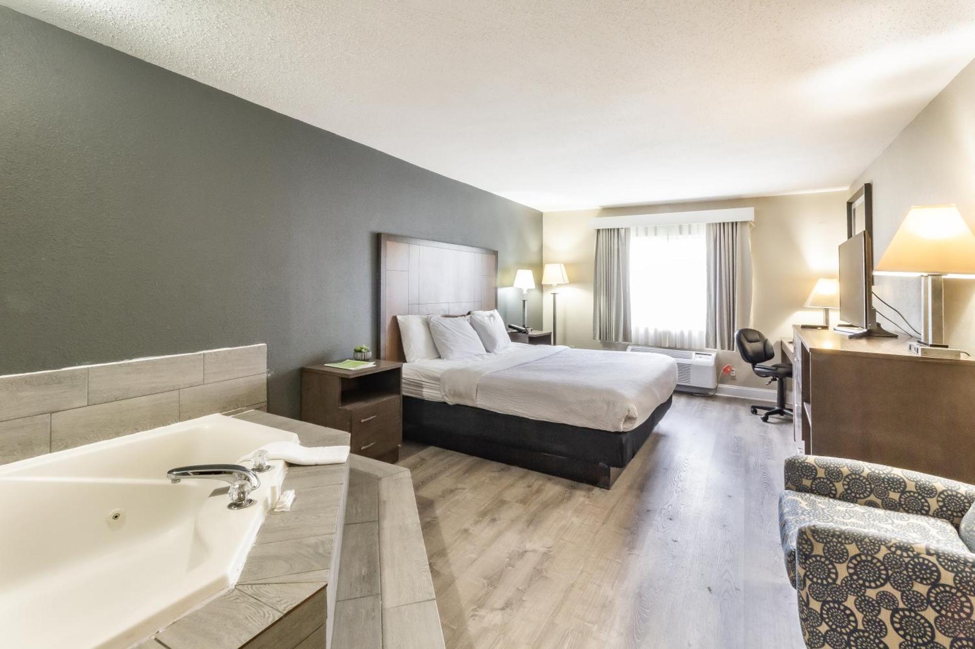 La Quinta By Wyndham Richmond South