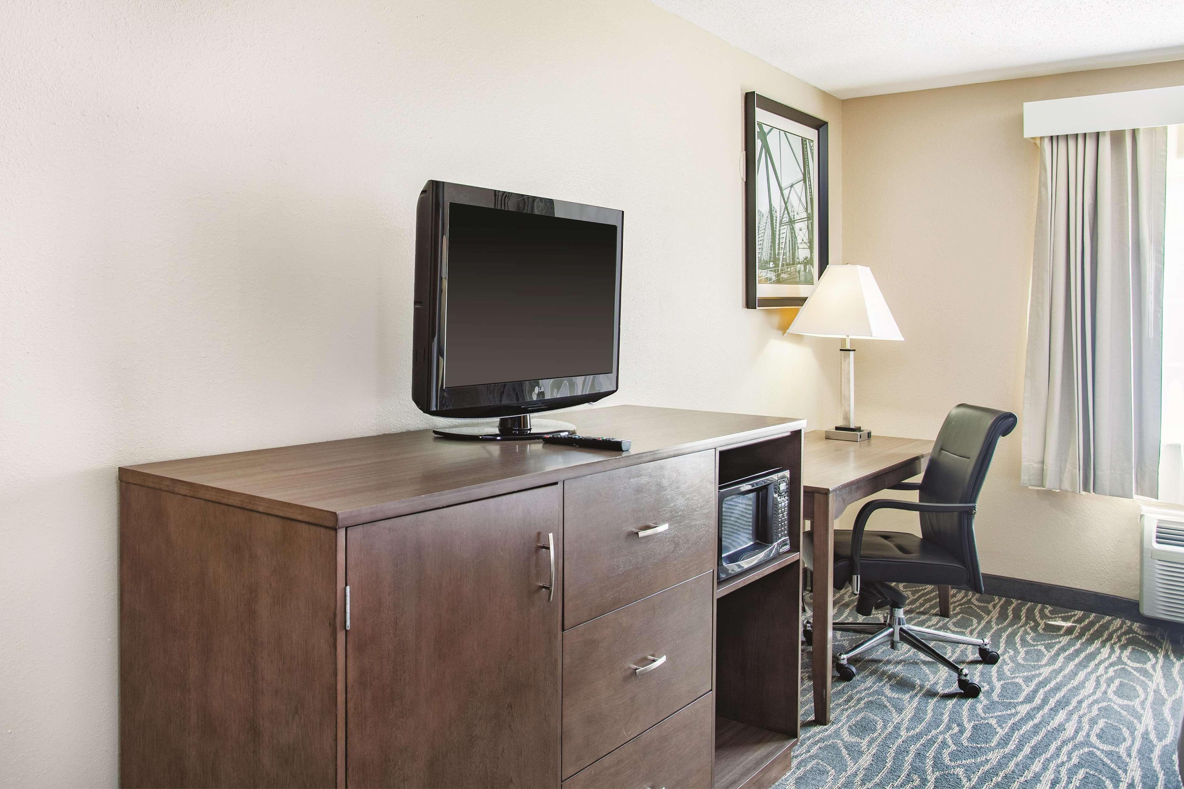 La Quinta By Wyndham South 3*
